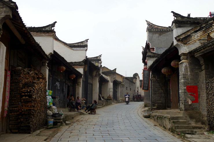 北宋婢女替主人暖床却总尿床，将婢女踢掉后，婢女摇身变成了……